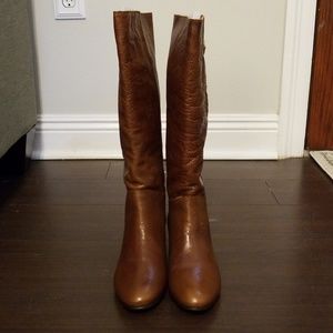 Never worn Steve Madden Intyce Boot